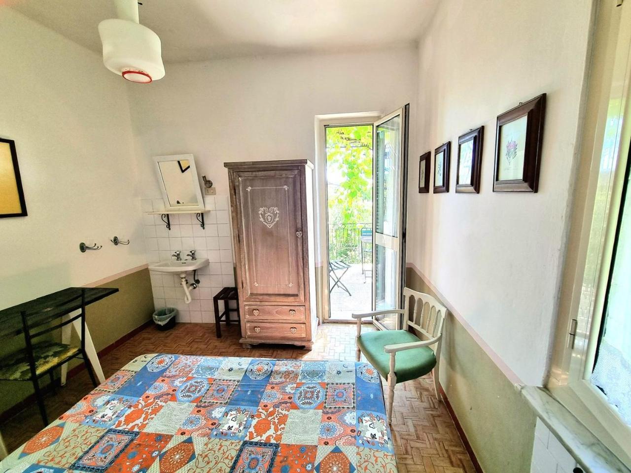 Casa Cambini Bed & Breakfast Marina di Massa Dış mekan fotoğraf